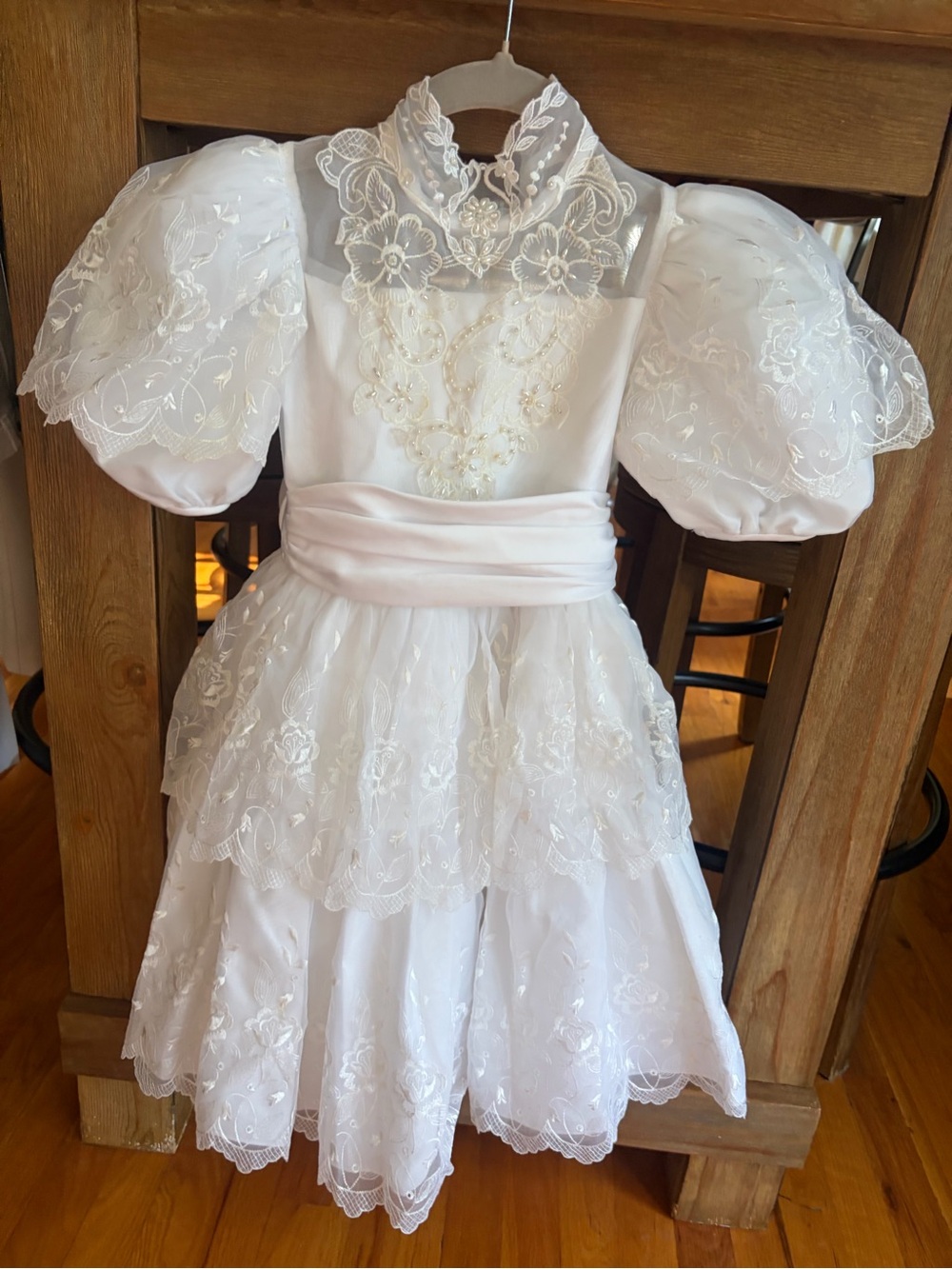 White Lace Communion/Flower Girl Dress with Puff Sleeves